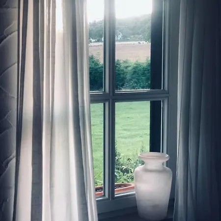 Rose Et Pivoine - Das Haeuschen Im Paradies